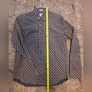 J. Crew Men's Navy and Orange Geometric Shirt